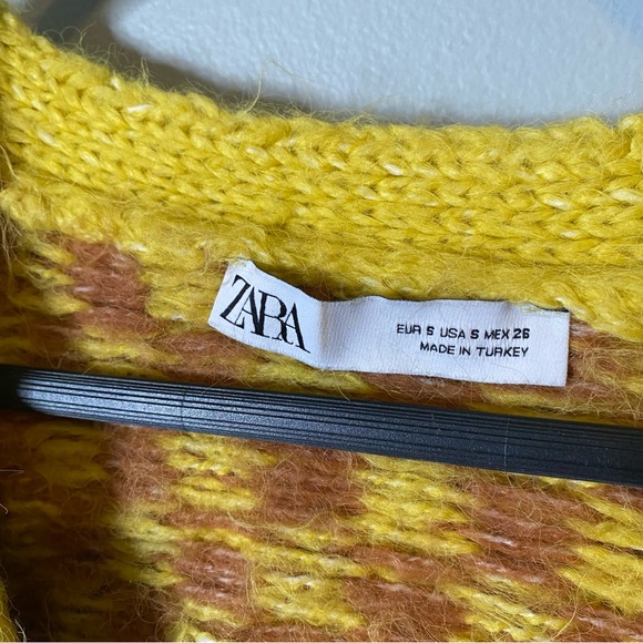 Zara Jacquard Knit Cardigan Sweater - Picture 4 of 8